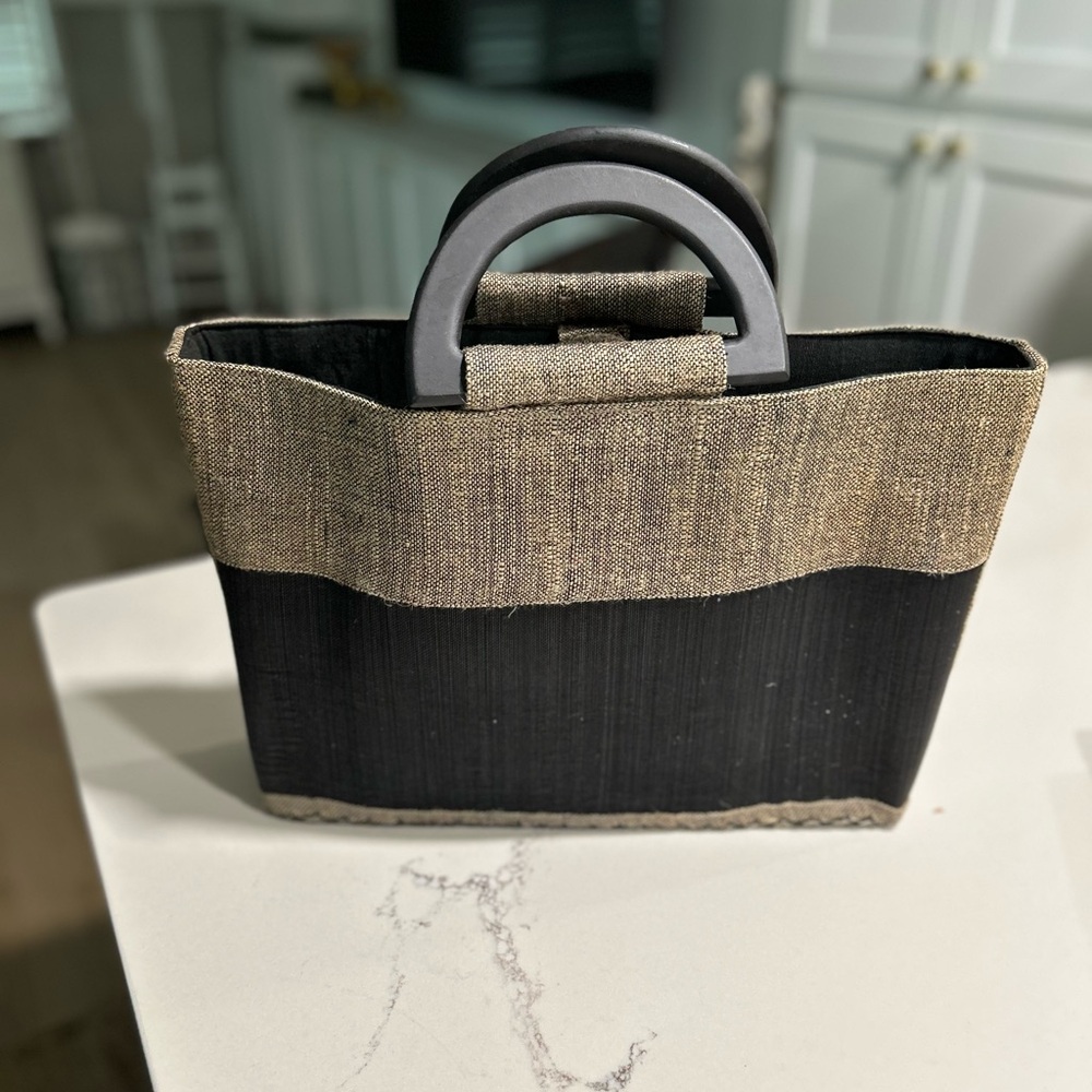 NEW TICO COLLECTION Artisanal Woven Fiber Summer Lined Tote 15X20” Black/Brown